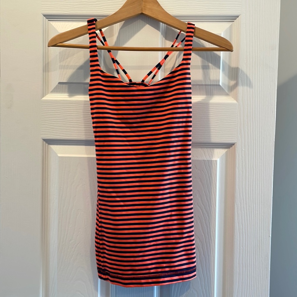 Lululemon tank